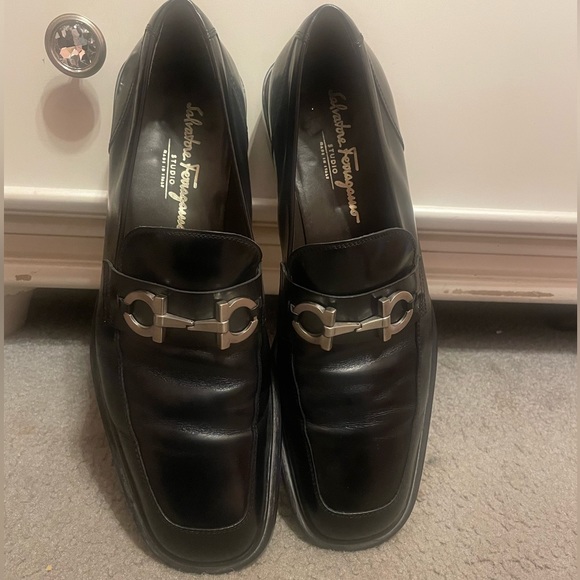 Mens size 10 Ferragamo shoes main image 5